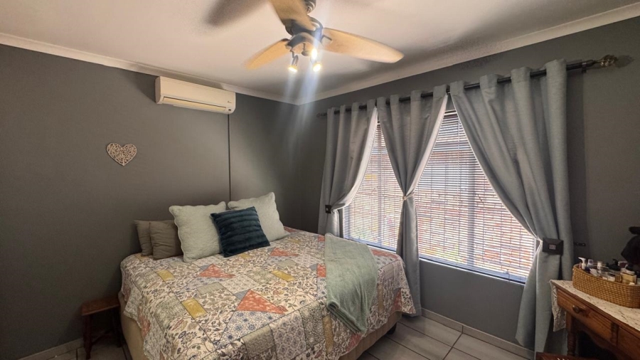 3 Bedroom Property for Sale in South Ridge Northern Cape